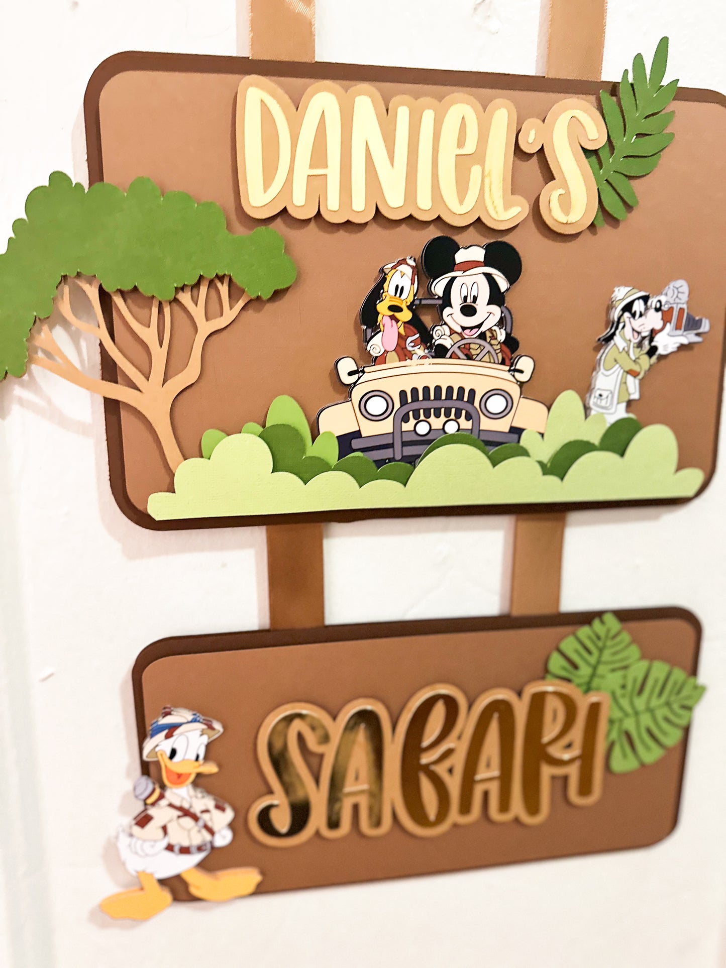 Safari welcome sign | door hanging sign | Mickey mouse door hanger | Party decoration | Birthday door hanger | Safari theme birthday