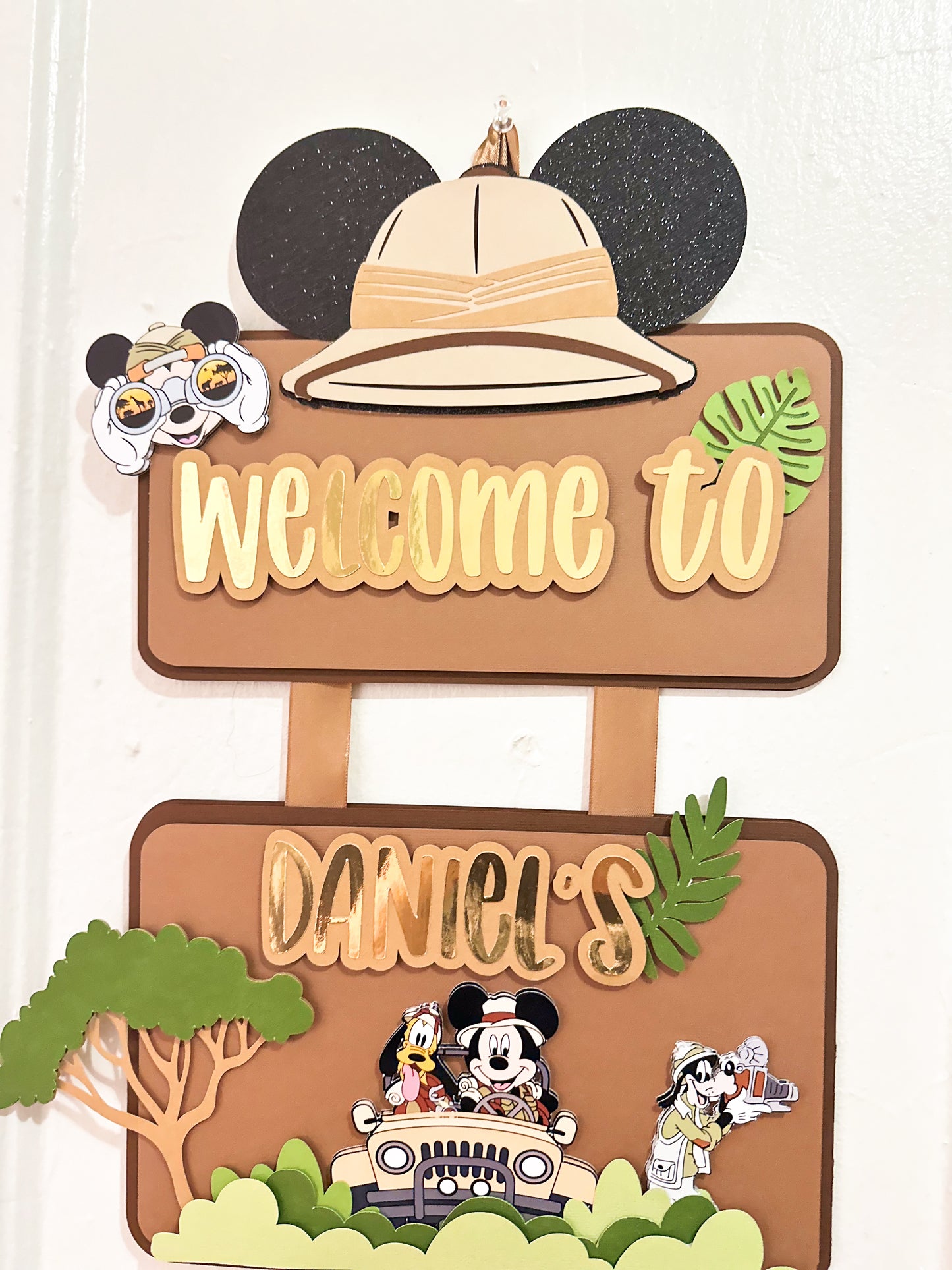 Safari welcome sign | door hanging sign | Mickey mouse door hanger | Party decoration | Birthday door hanger | Safari theme birthday