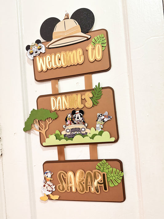 Safari welcome sign | door hanging sign | Mickey mouse door hanger | Party decoration | Birthday door hanger | Safari theme birthday