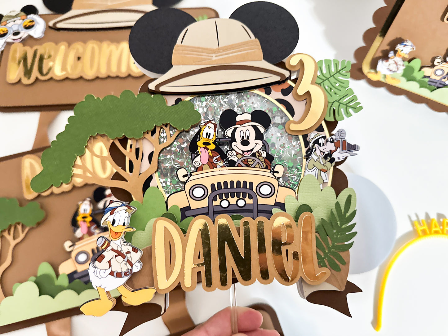 Mickey Mouse Safari | Mickey Mouse birthday | Safari party | Mickey Safari birthday | Shaker cake topper | Wild birthday party